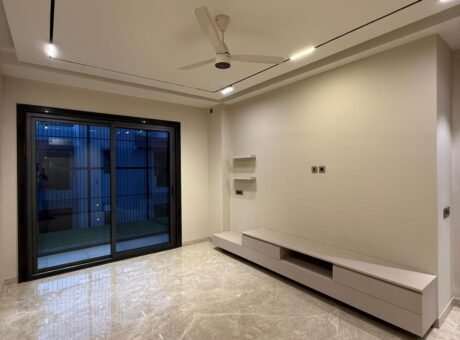 Builder floor